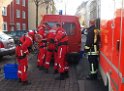 Einsatz Feuerwehr SEK Polizei Koeln Nippes Merheimerstr P011
